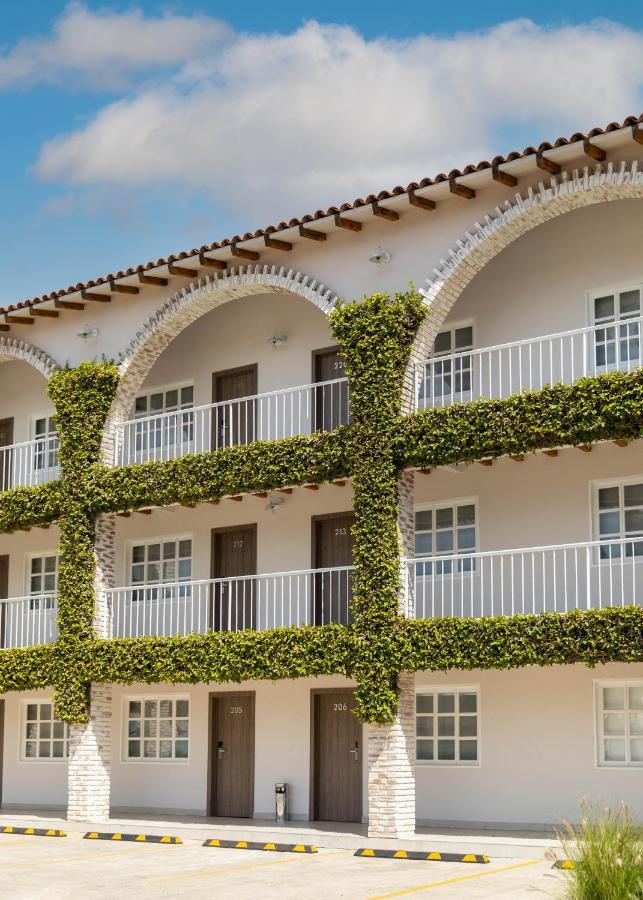 Beach House By Eazy Ensenada Exterior photo